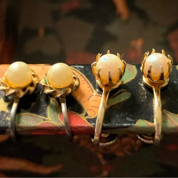 Vintage 1950 pearl earrings 1 set is real pearl - Picture 1 of 15